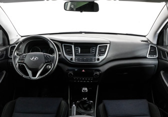Подержанный автомобиль Hyundai Tucson 2018 года (10 фото)