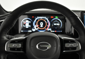 Подержанный автомобиль GAC GS8 2024 года (19 фото)