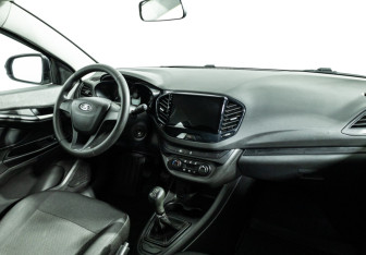 Подержанный автомобиль LADA (ВАЗ) Vesta Sedan 2020 года (9 фото)