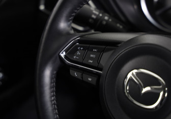 Подержанный автомобиль Mazda CX-5 2022 года (11 фото)