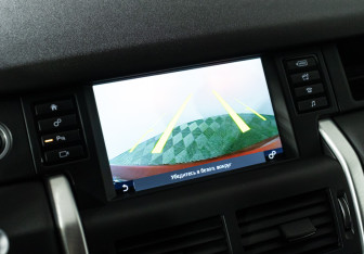 Подержанный автомобиль Land Rover Discovery Sport 2018 года (16 фото)