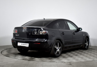 Подержанный автомобиль Mazda 3 Sedan 2007 года (5 фото)