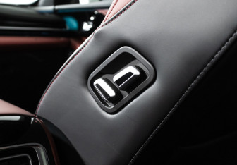 Подержанный автомобиль Exeed RX 2023 года (16 фото)