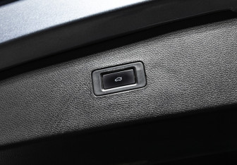 Подержанный автомобиль Exeed TXL 2022 года (23 фото)