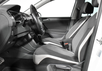 Подержанный автомобиль Volkswagen Tiguan 2019 года (11 фото)