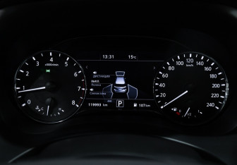 Подержанный автомобиль Infiniti QX80 2021 года (20 фото)