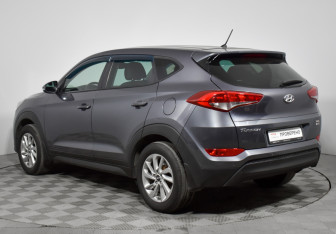 Подержанный автомобиль Hyundai Tucson 2016 года (7 фото)