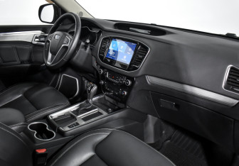 Подержанный автомобиль Geely Emgrand X7 2020 года (14 фото)