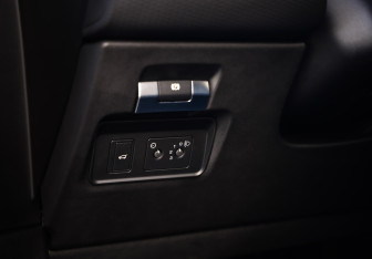 Подержанный автомобиль Land Rover Range Rover Evoque 2019 года (26 фото)