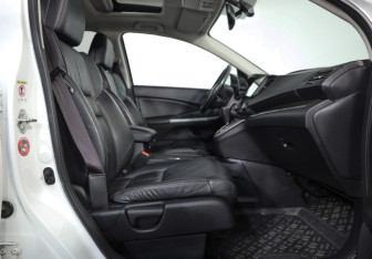 Подержанный автомобиль Honda CR-V 2014 года (24 фото)