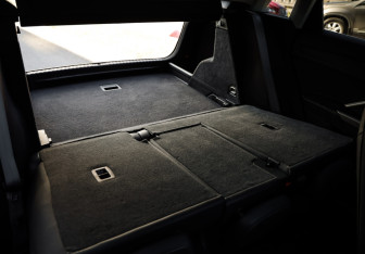 Подержанный автомобиль Audi Q3 2021 года (29 фото)