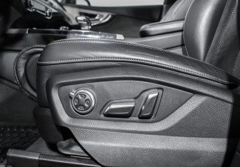 Подержанный автомобиль Audi Q7 2019 года (11 фото)