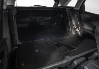 Подержанный автомобиль Peugeot 3008 2019 года (27 фото)