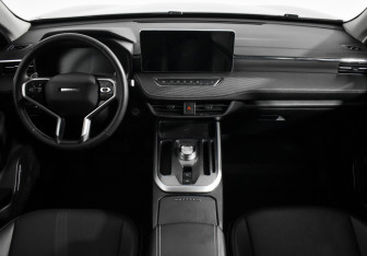 Подержанный автомобиль Haval Jolion 2024 года (15 фото)