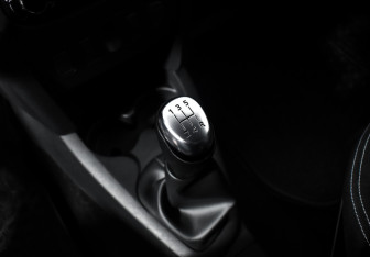 Подержанный автомобиль Renault Sandero 2021 года (11 фото)