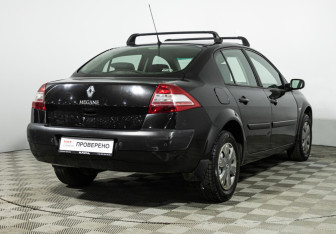 Подержанный автомобиль Renault Megane Sedan 2008 года (5 фото)