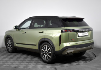 Подержанный автомобиль Jaecoo J7 2023 года (7 фото)