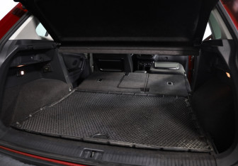 Подержанный автомобиль Volkswagen Tiguan 2017 года (28 фото)