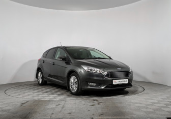 Подержанный автомобиль Ford Focus Sedan 2019 года (3 фото)