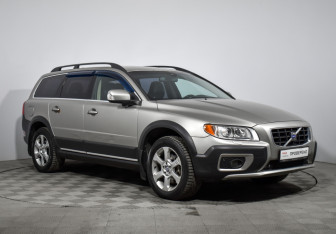 Подержанный автомобиль Volvo XC70 2008 года (3 фото)