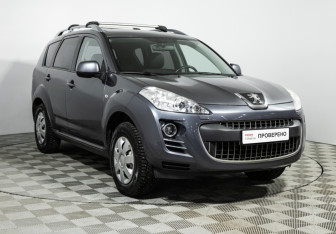 Подержанный автомобиль Peugeot 4007 2012 года (3 фото)