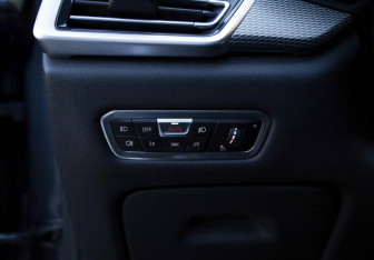 Подержанный автомобиль BMW X5 2019 года (33 фото)