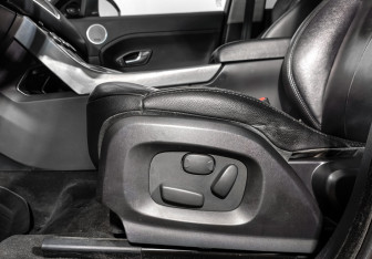 Подержанный автомобиль Land Rover Range Rover Evoque 2014 года (12 фото)
