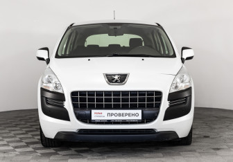 Подержанный автомобиль Peugeot 3008 2011 года (2 фото)