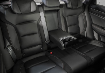 Подержанный автомобиль Geely Tugella 2023 года (29 фото)