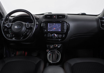 Подержанный автомобиль Kia Soul 2017 года (10 фото)
