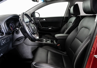 Подержанный автомобиль Kia Sportage 2021 года (24 фото)