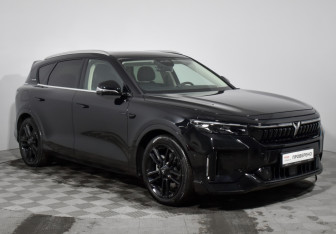 Подержанный автомобиль Voyah Free 2023 года (3 фото)