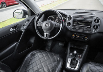 Подержанный автомобиль Volkswagen Tiguan 2013 года (10 фото)