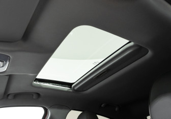 Подержанный автомобиль Kaiyi E5 2023 года (20 фото)