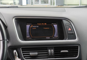 Подержанный автомобиль Audi Q5 2013 года (17 фото)