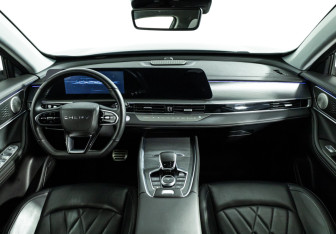 Подержанный автомобиль Chery Tiggo 8 Pro Max 2024 года (13 фото)