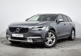 Подержанный автомобиль Volvo V90 Cross Country 2017 года (1 фото)