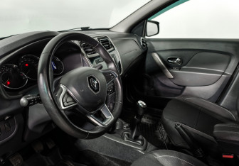 Подержанный автомобиль Renault Logan Sedan 2021 года (9 фото)