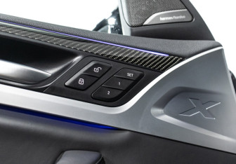 Подержанный автомобиль BMW X4 M 2019 года (16 фото)