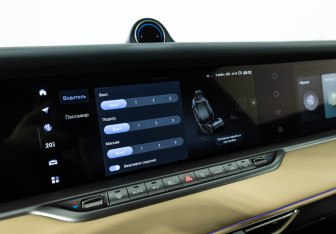 Подержанный автомобиль Voyah Free 2023 года (17 фото)