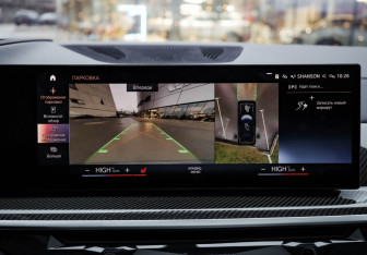 Подержанный автомобиль BMW X7 2023 года (16 фото)