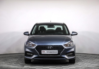 Подержанный автомобиль Hyundai Solaris Sedan 2019 года (2 фото)