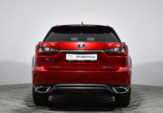 Подержанный автомобиль Lexus RX 2018 года (6 фото)