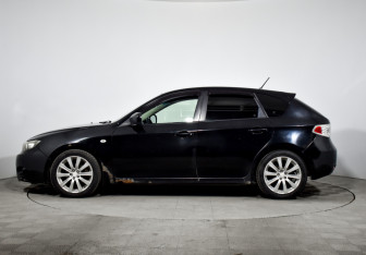 Подержанный автомобиль Subaru Impreza Hatchback 2008 года (8 фото)