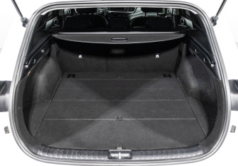 Подержанный автомобиль Kia Ceed Wagon 2019 года (18 фото)