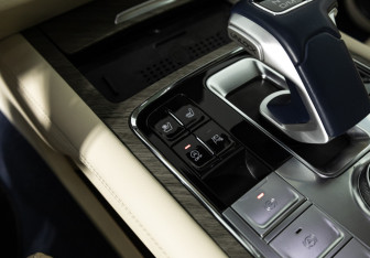 Подержанный автомобиль Tank 500 2023 года (14 фото)