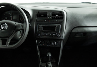 Подержанный автомобиль Volkswagen Polo Sedan 2019 года (14 фото)