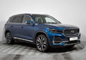 Подержанный автомобиль Geely Monjaro 2023 года (3 фото)