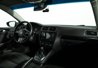 Подержанный автомобиль Volkswagen Jetta Sedan 2013 года (9 фото)