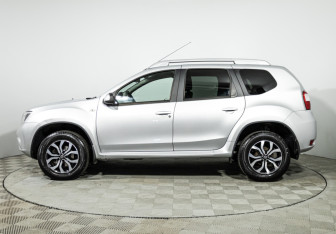 Подержанный автомобиль Nissan Terrano 2018 года (8 фото)